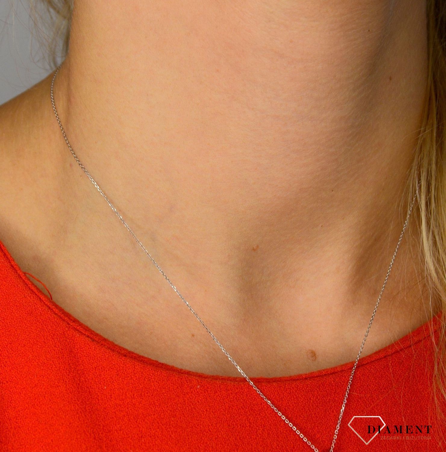 Złoty łańcuszek 585 ankier białe złoto 0,5 mm DIA-LAN-1097B-585 0,5mm ✅ Złoty łańcuszek wykonany z białego złota próby 585 ✅.jpg